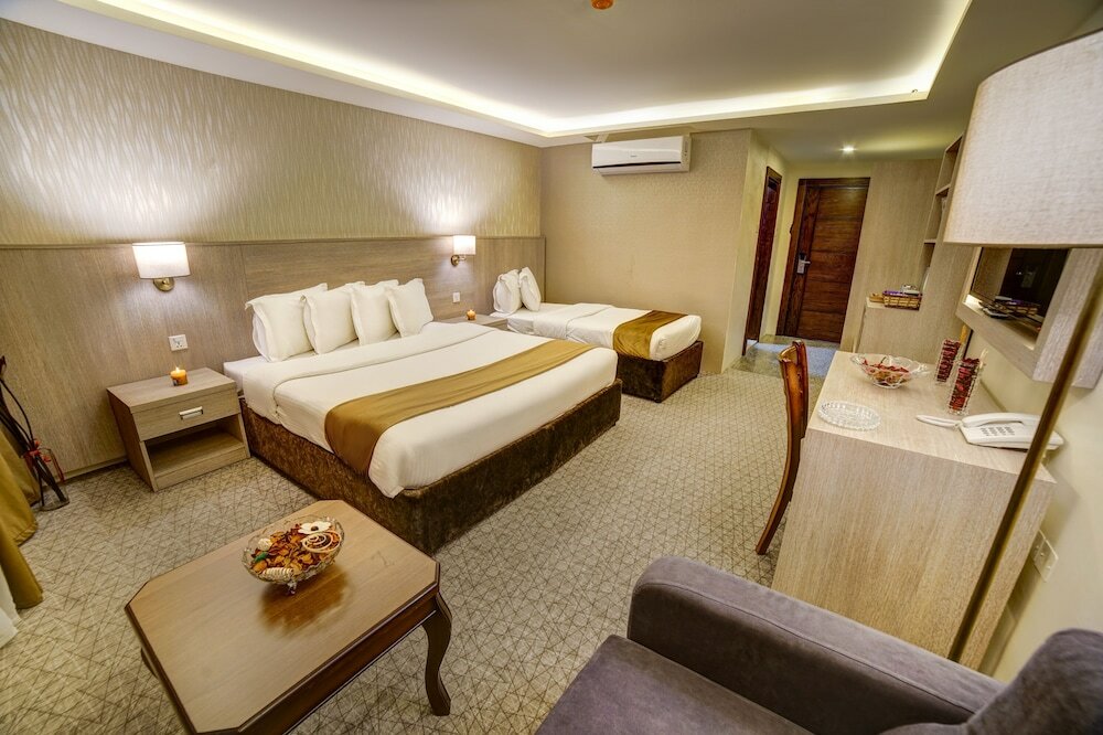 Фото Nairoukh Hotel Aqaba