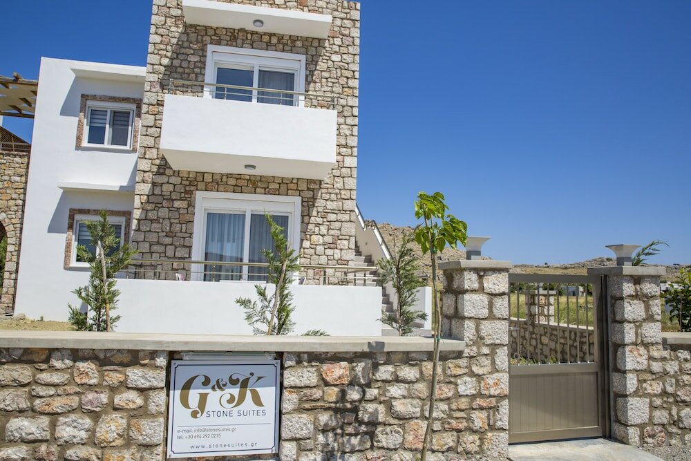 Фото G&k Stone Suites