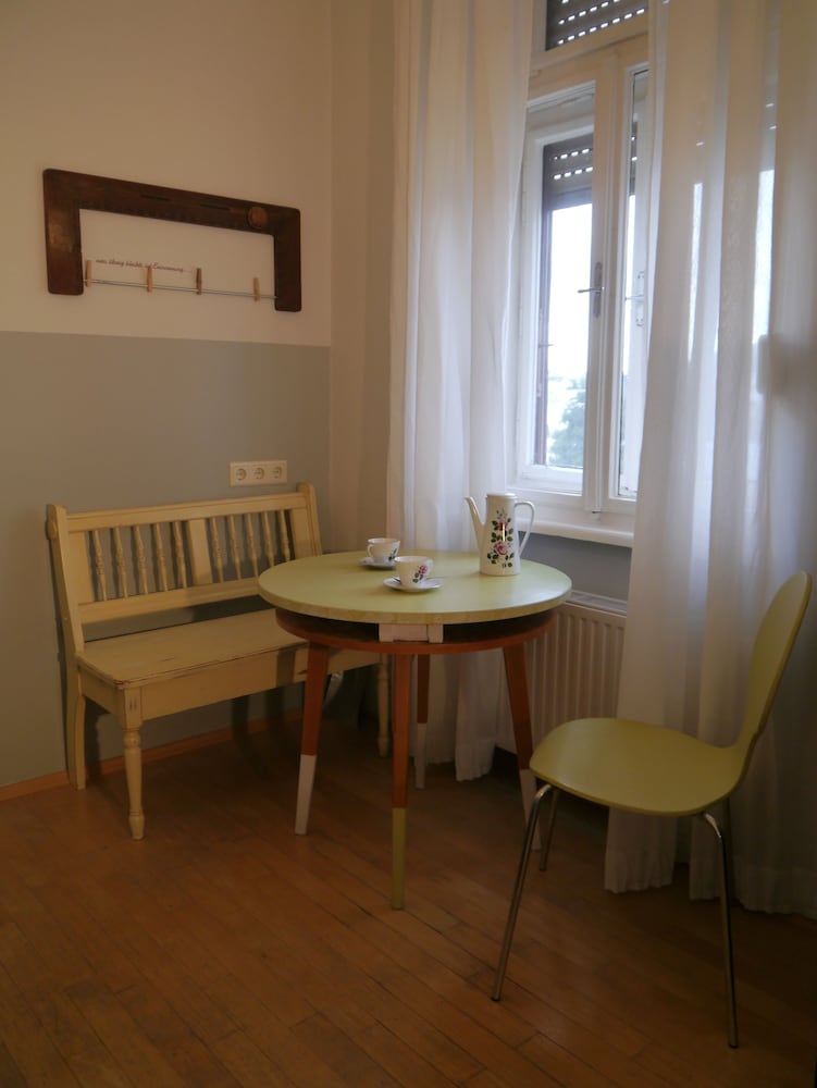 Фото Altstadthaus Cityappartements