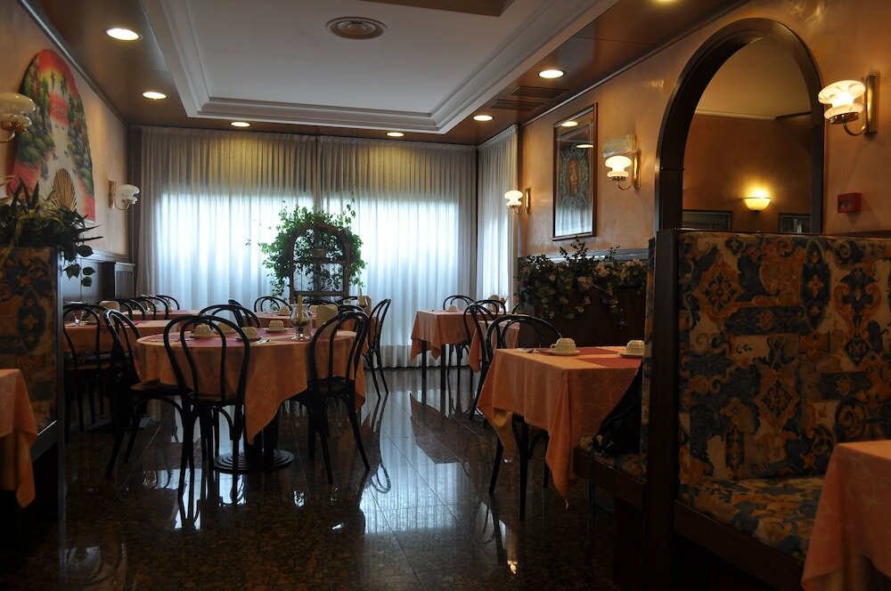 Фото Hotel Roma