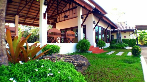 Гостиница Khum Nakhon Hotel в Накхонситхаммарате