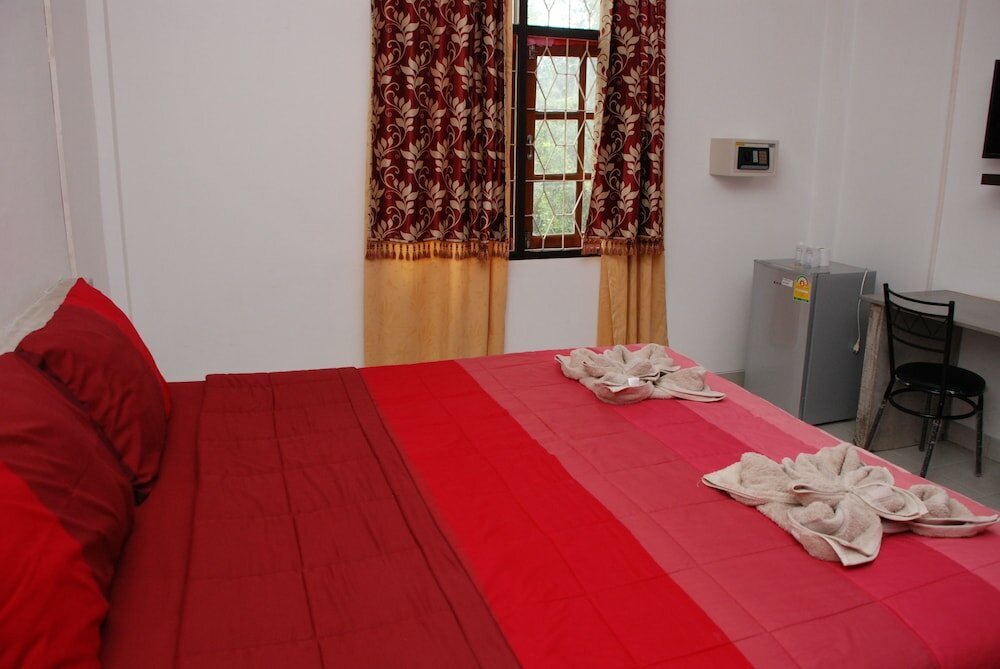 Фото Sea & Sand Hotel