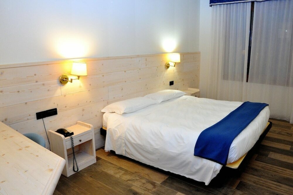 Фото Hotel Damodoro