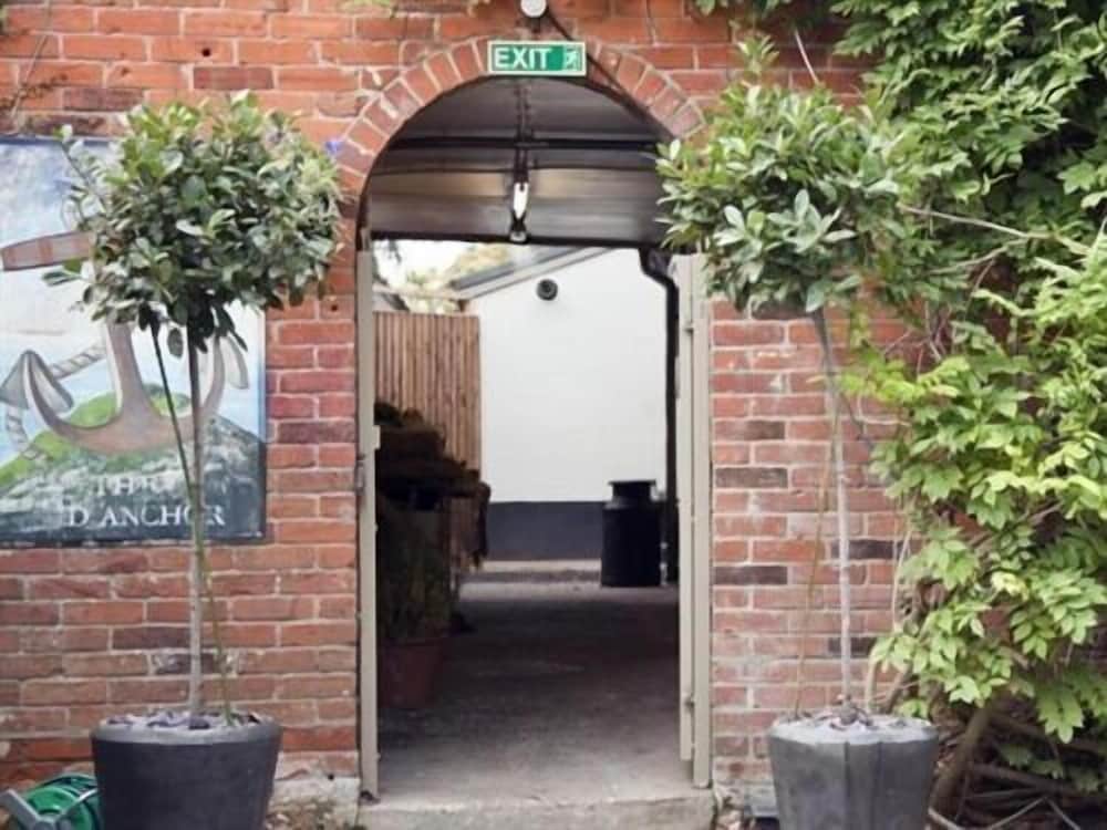 Фото The Blue Anchor Feering