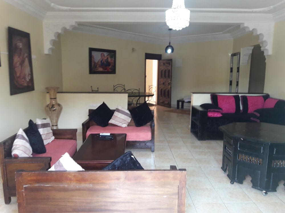 Фото Appartement 1 Résidence Manis Marrakech