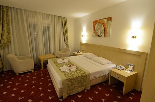 Гостиница Lamos Resort Hotel & Convention Center в Эрдемли