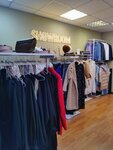 Showroom (Kantemirovskaya Street, 22), clothing store