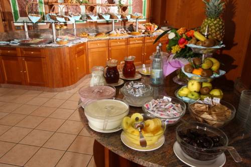 Фото Hotel Adler