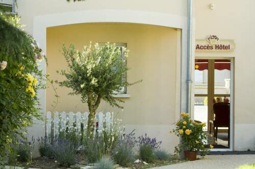 Гостиница Logis Auberge Bienvenue в Сомюре