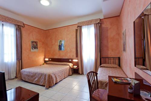 Фото Hotel La Pace