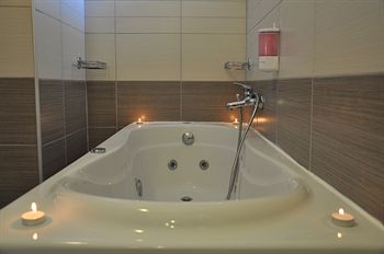 Фото Rouda Bay Beach Hotel