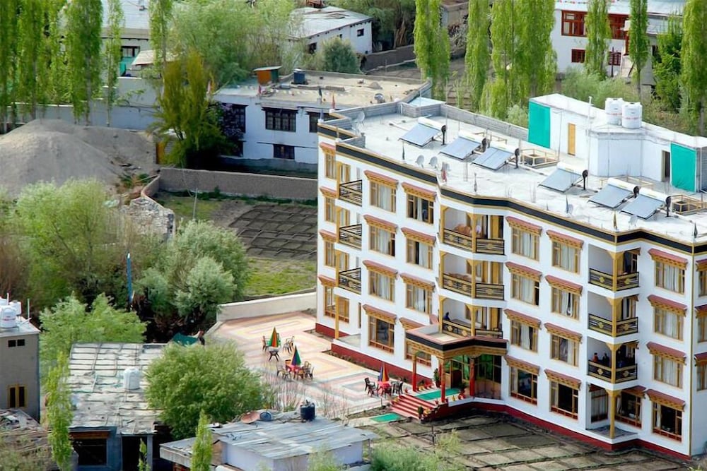 Фото отеля 4