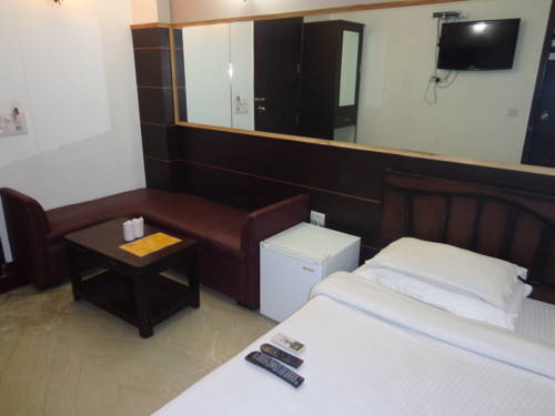Фото Hotel Amrit Villa