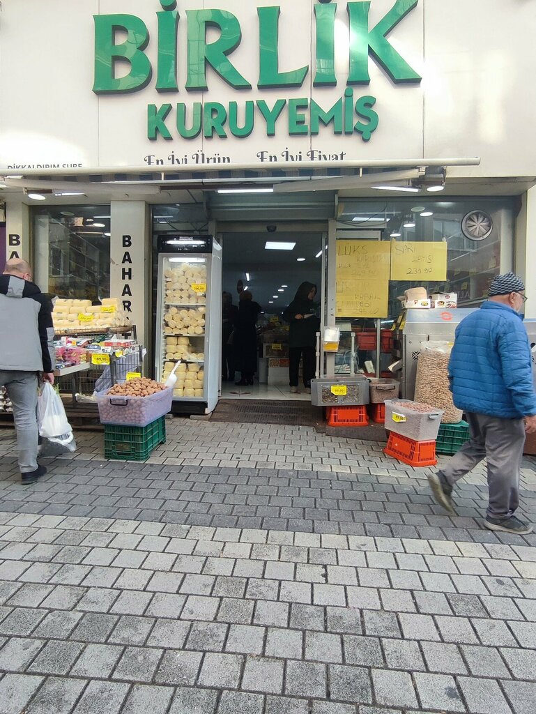 Nuts, snacks, dried fruits Birlik Nuts, Bursa, photo