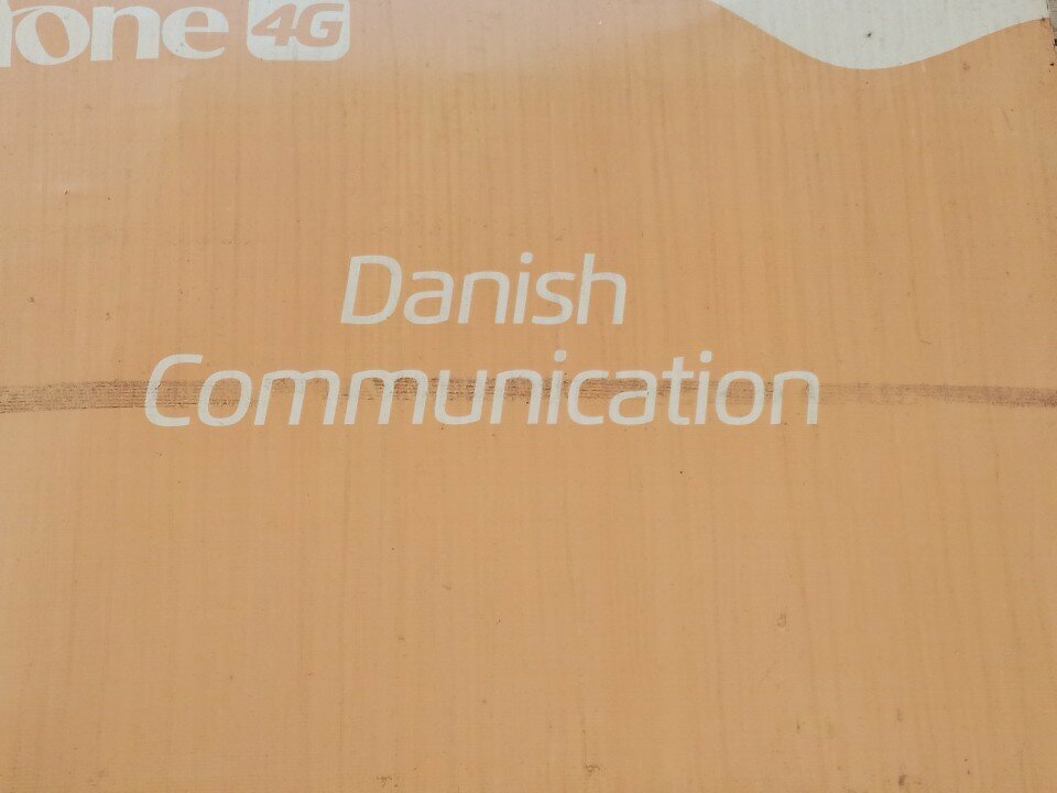 Mobile phone store Danish, Karachi, photo