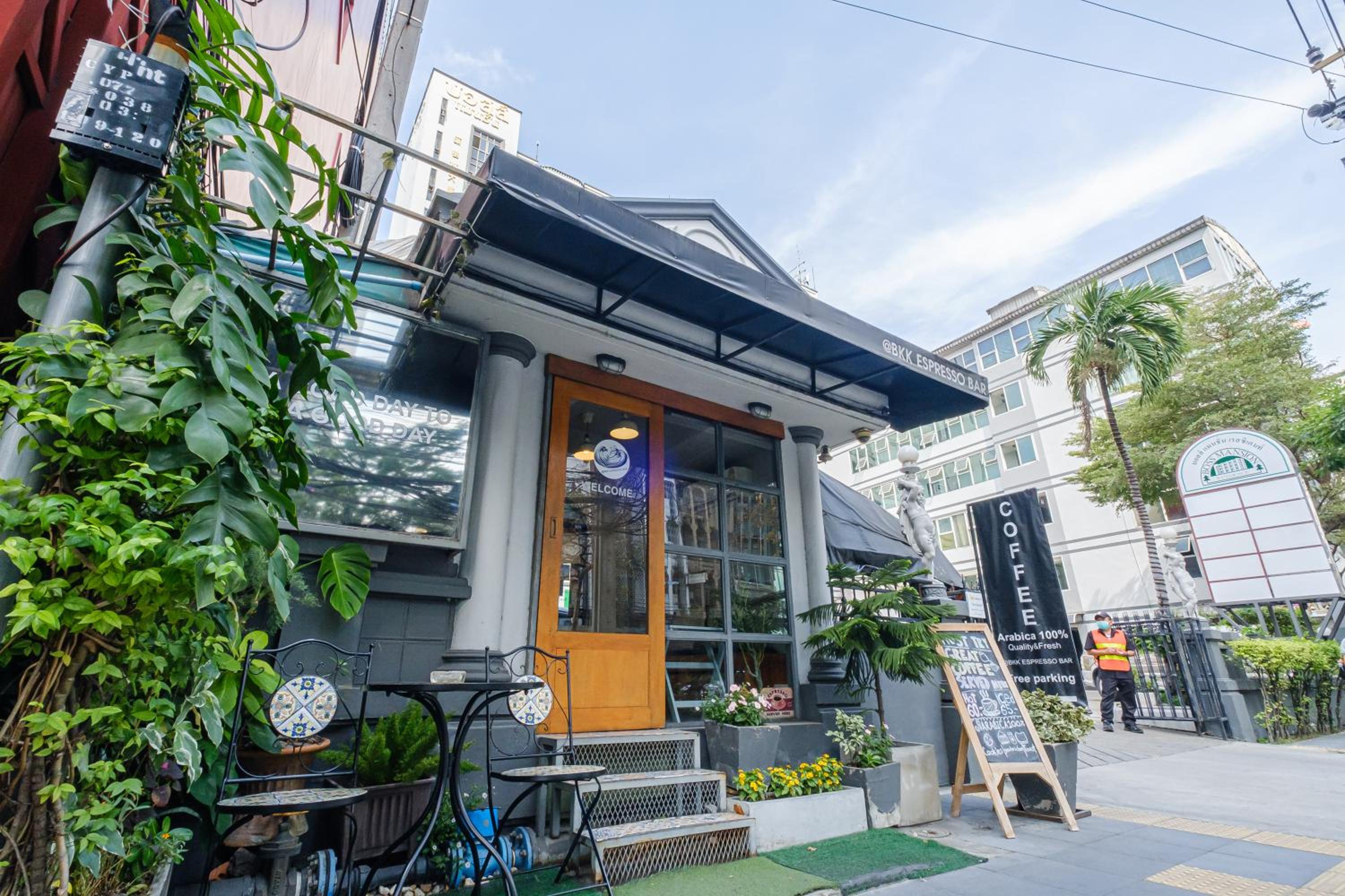 Фото Boss Mansion