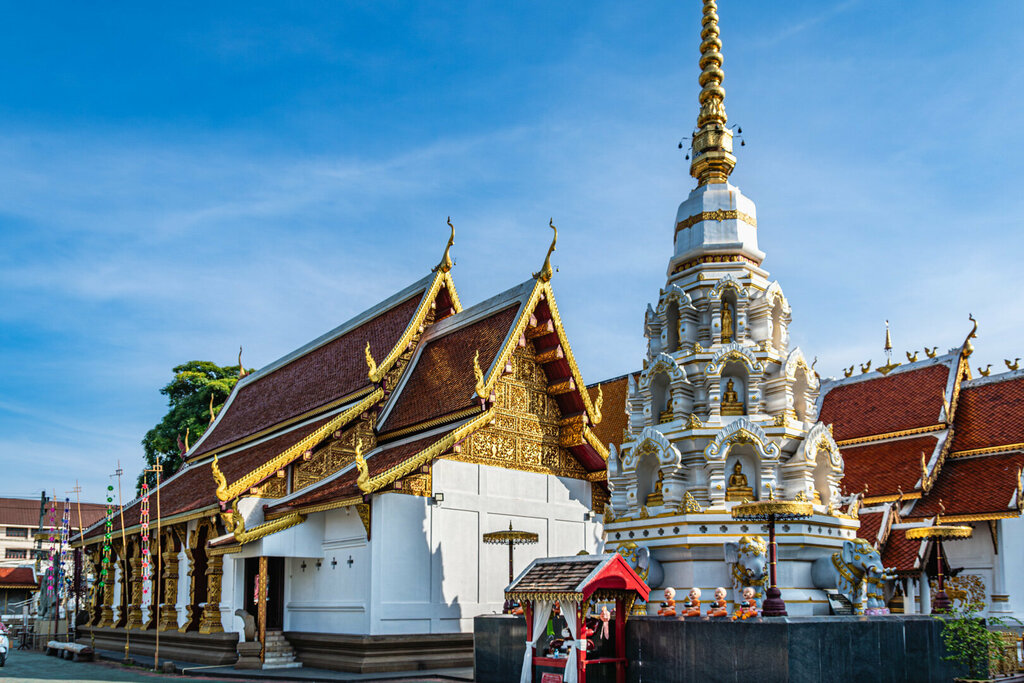 Pagoda Wat Klang Wiang, Chiang Rai, photo
