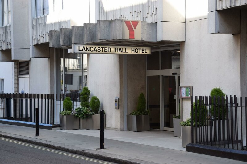 Гостиница Lancaster Hall Hotel в Лондоне