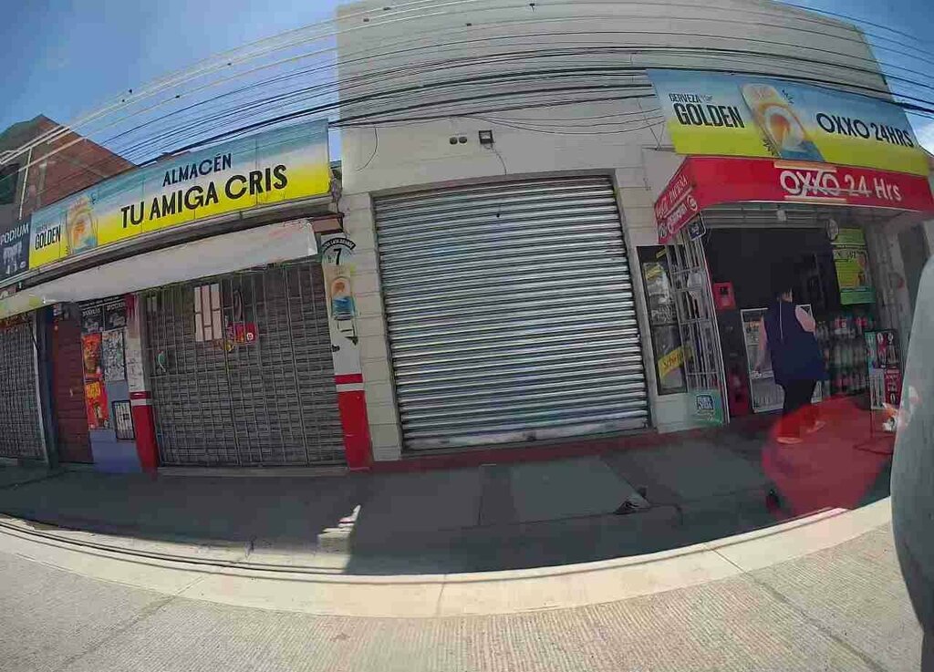 Grocery Oxxo 24 Hrs, Cochabamba, photo