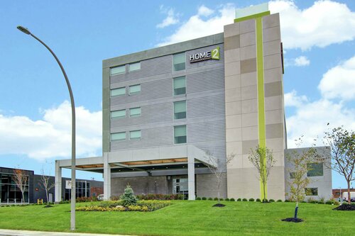 Гостиница Home2 Suites by Hilton Montreal Dorval в Дорвале