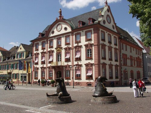 Гостиница Holiday Inn Express Offenburg в Оффенбурге