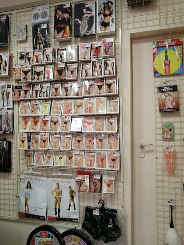 Актриса Янина Бугрованың эротикалық суреттері