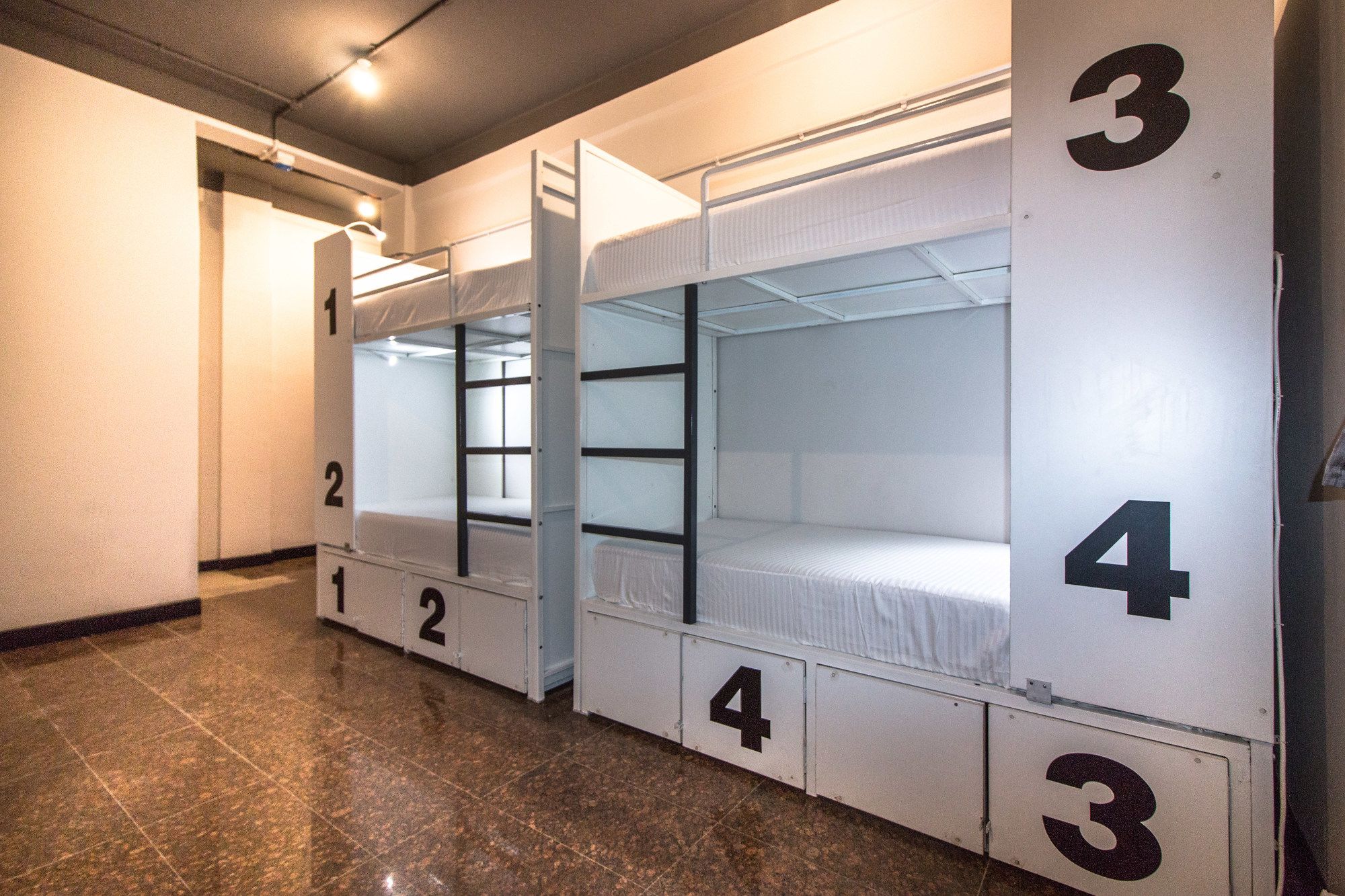 Фото Backpacker Cowies