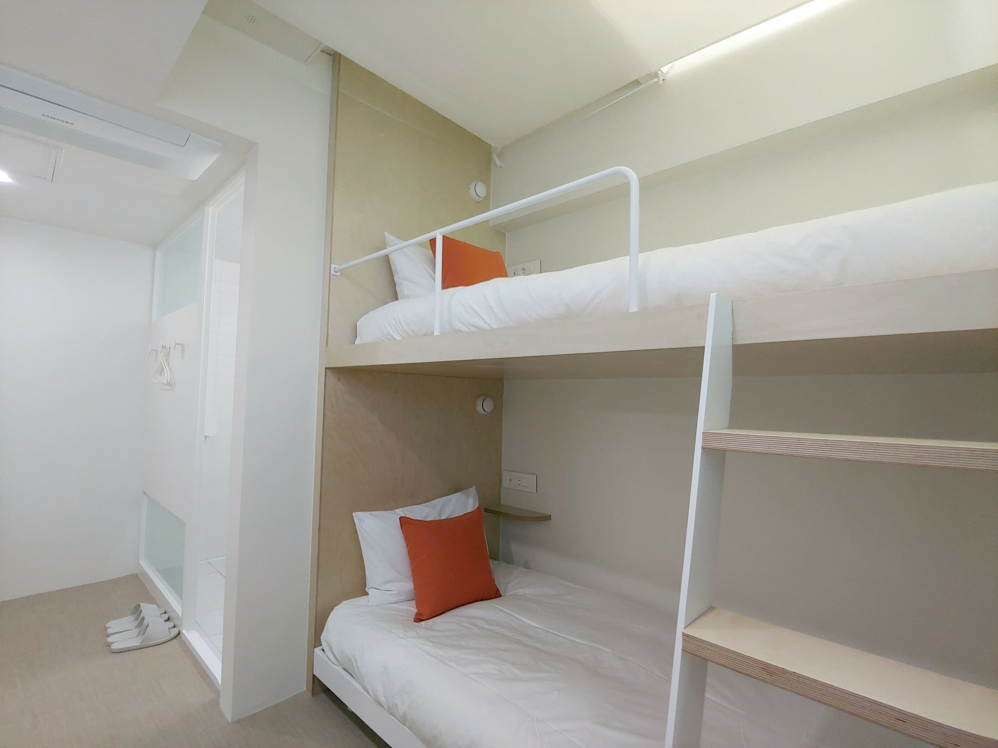 Фото Tong Tong Petit Hotel