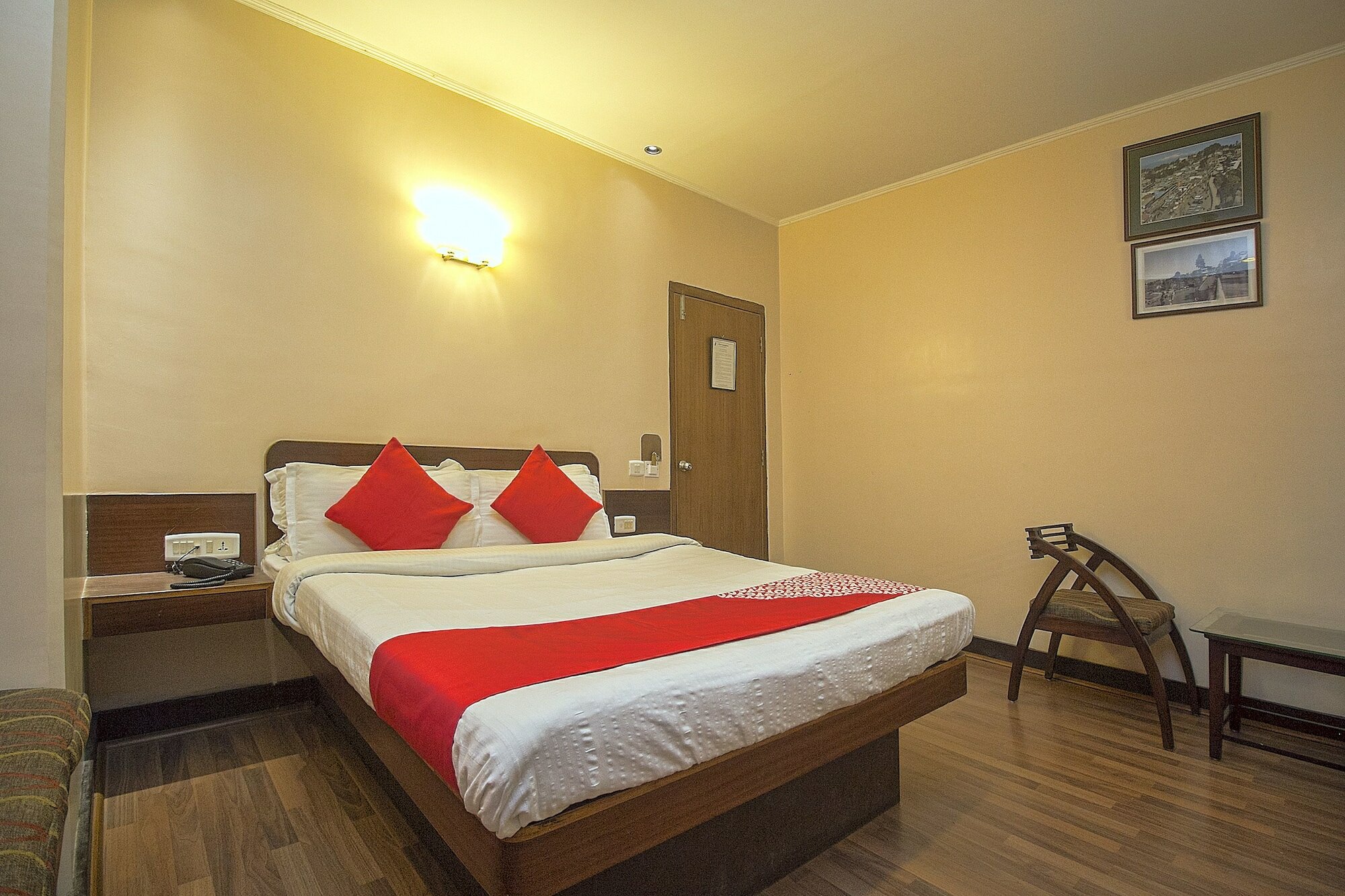 Фото Muscatel SpringBurn - 100Mts MallRoad