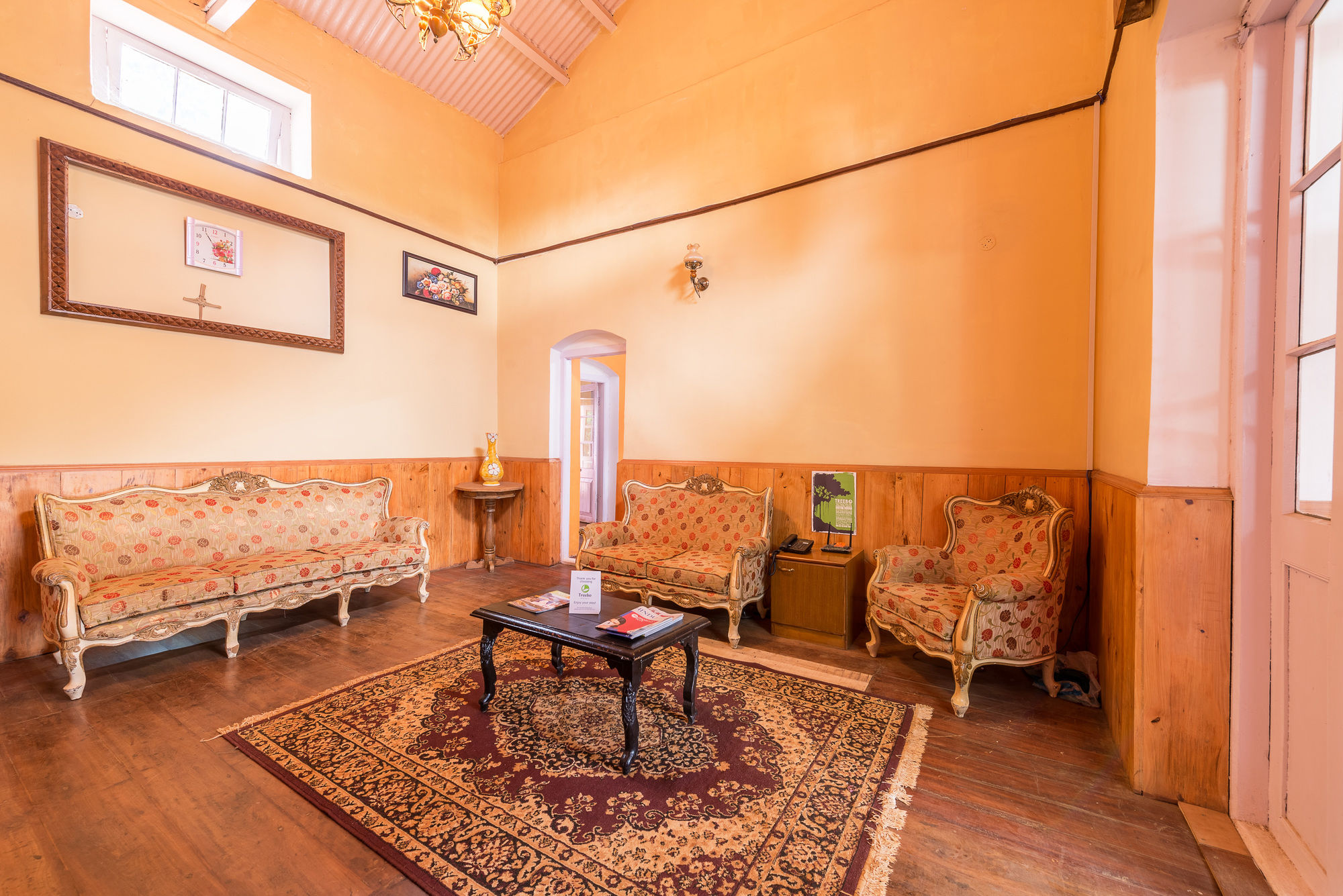 Фото Treebo Trip Rosefield Heritage