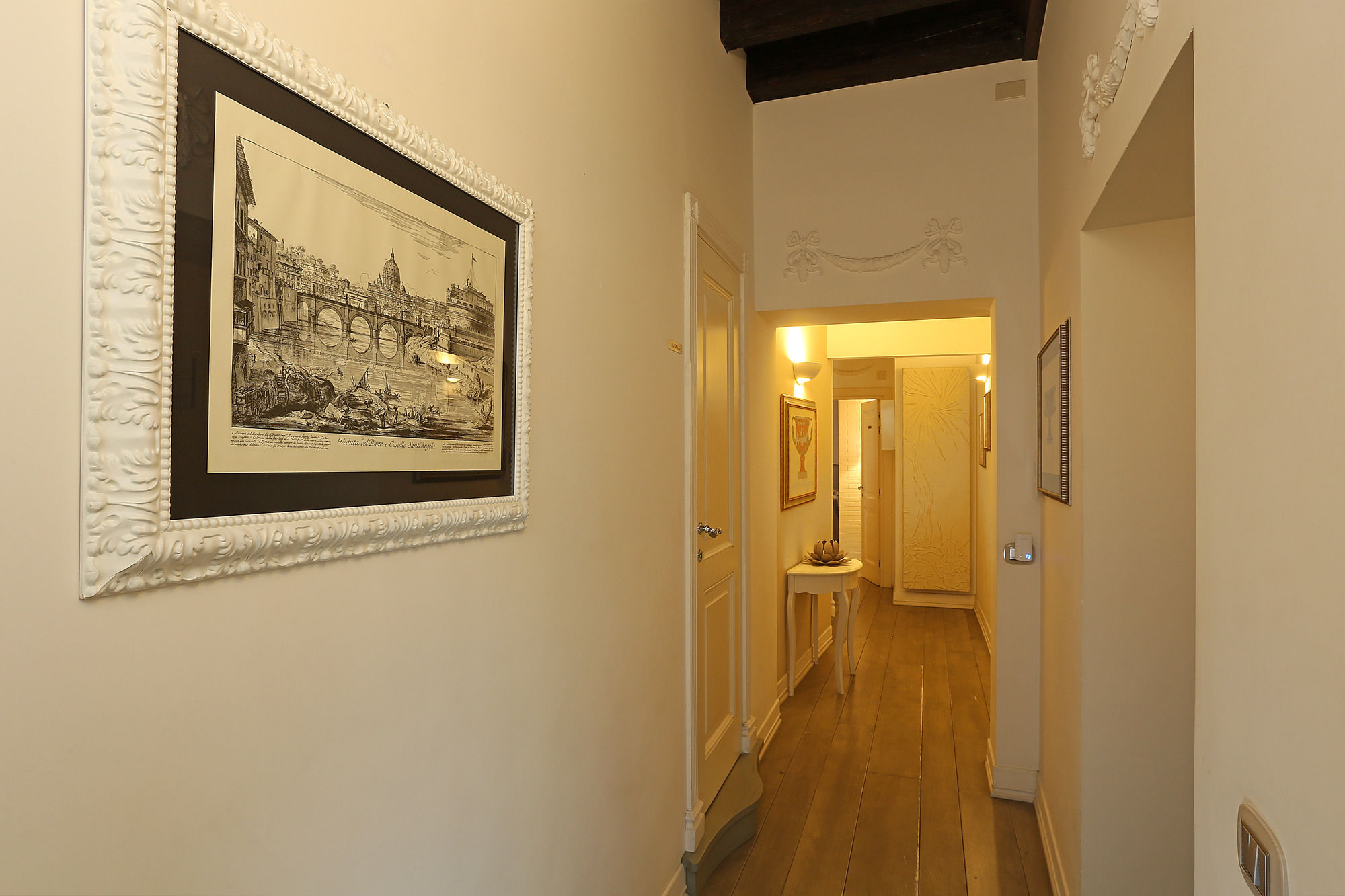 Фото Piazzetta de' Monti Suites