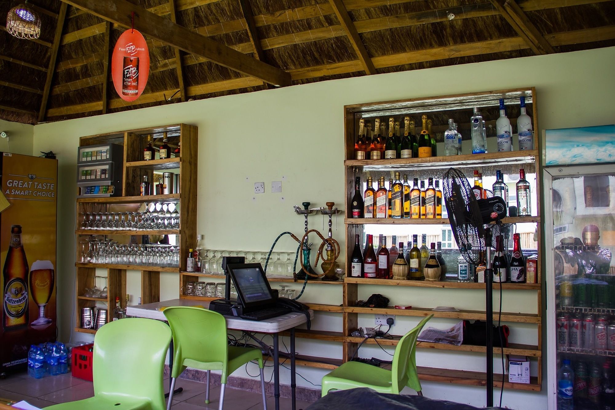 Фото Island Heights Hotel