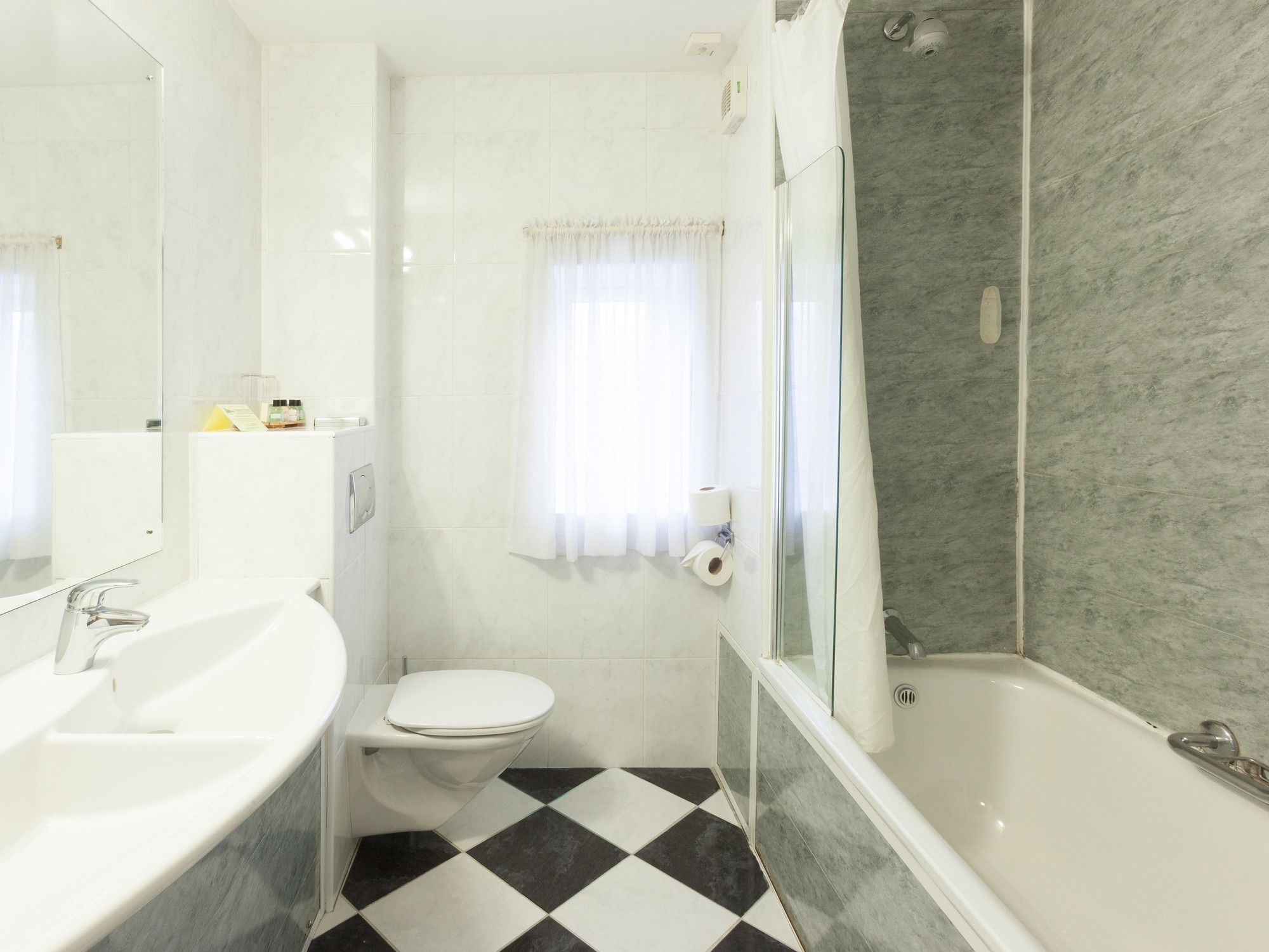 Фото The Riverside