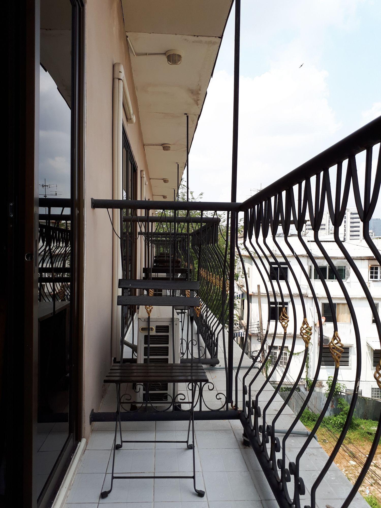 Фото Bed by City Surawong-Patpong