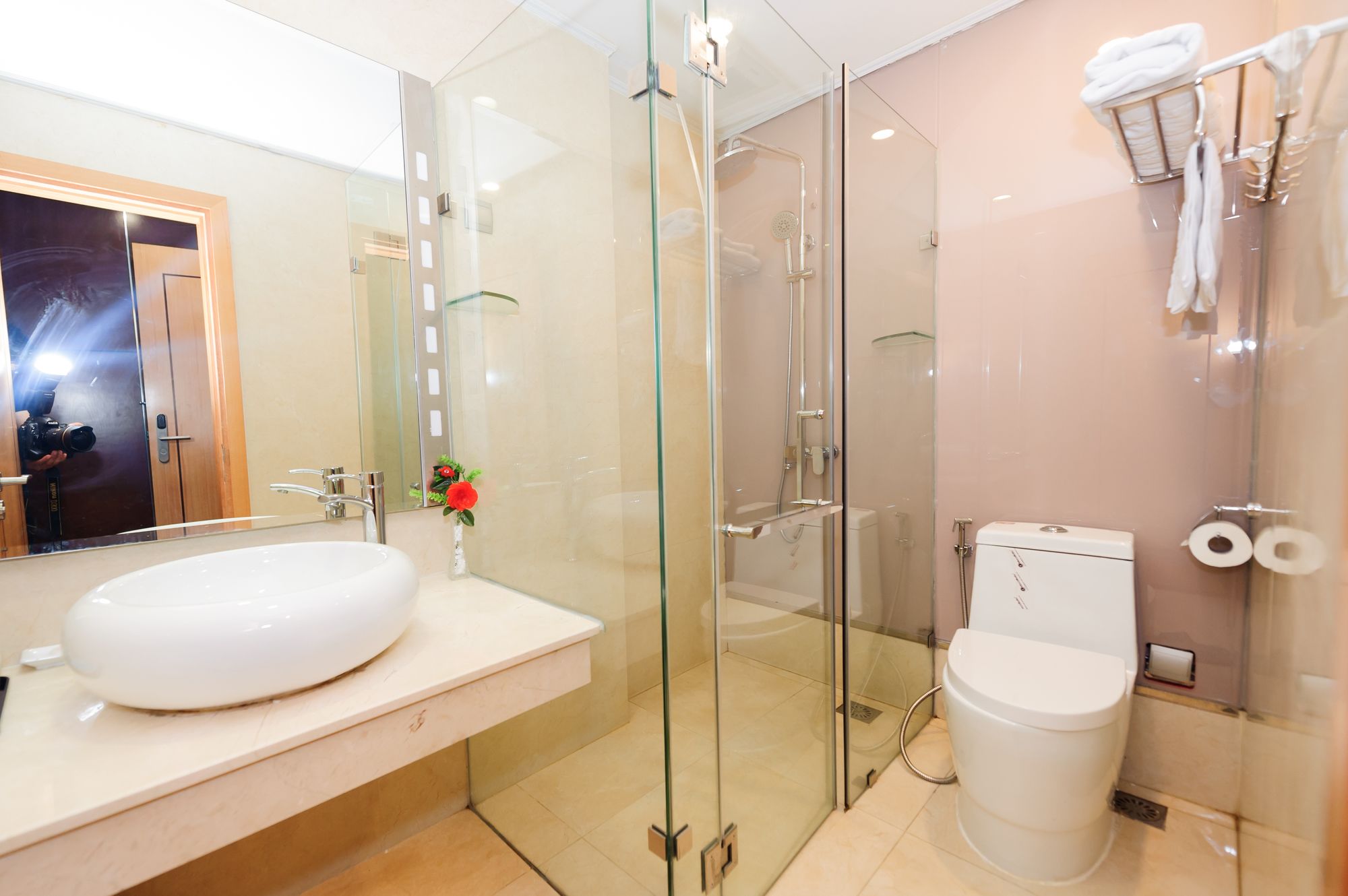 Фото Halo Hanoi Hotel