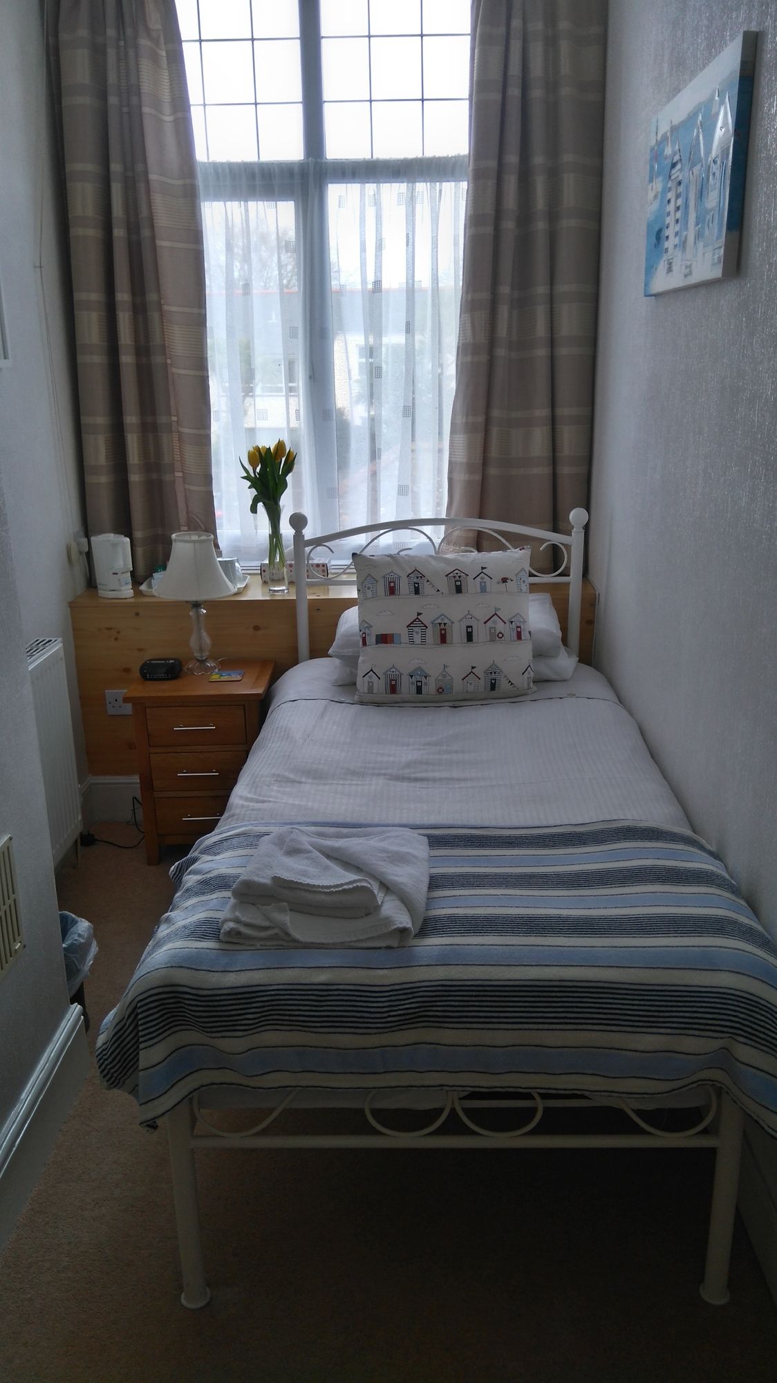 Фото Tudor Court Hotel