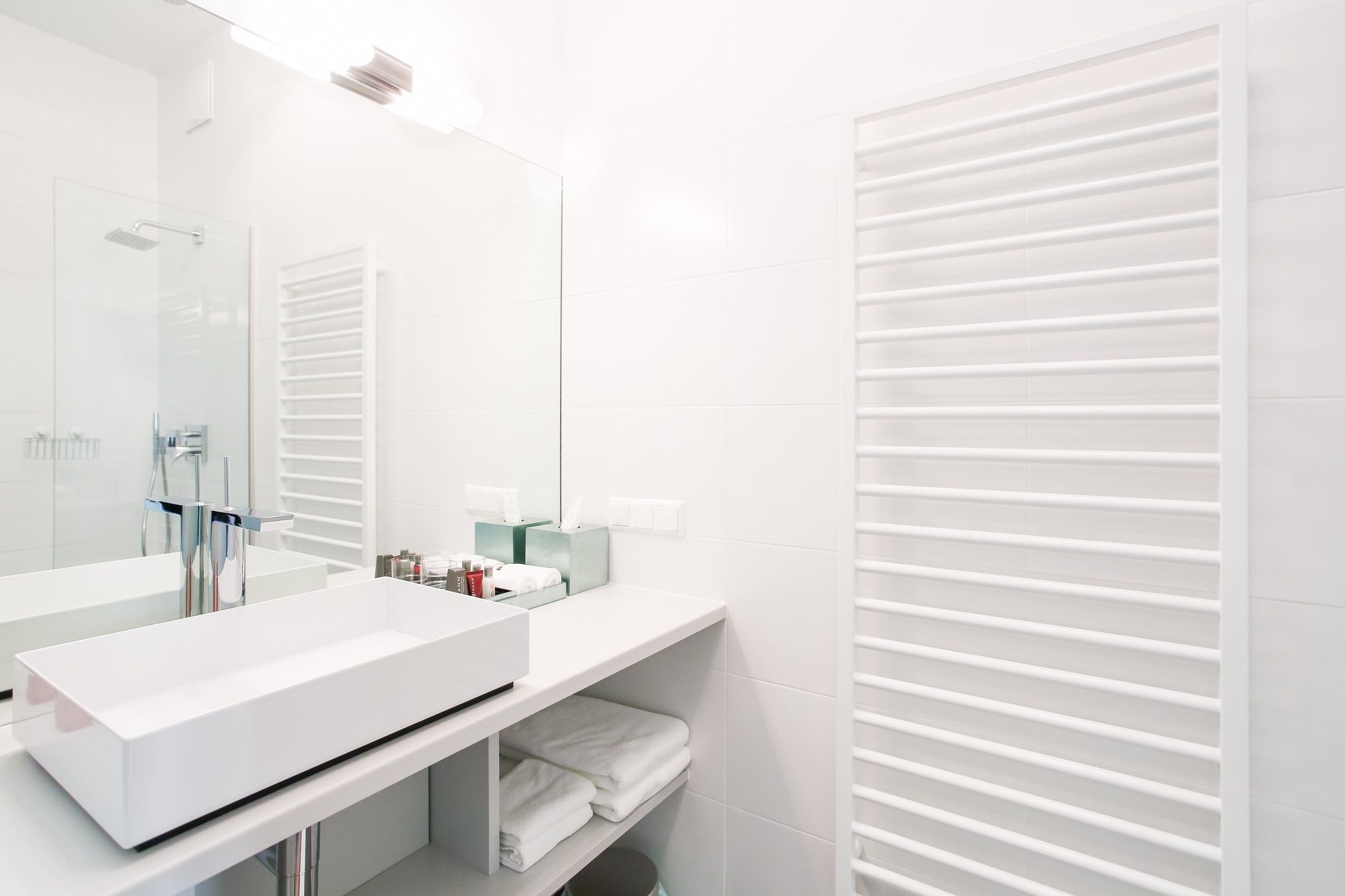 Фото Pink Grapefruit City Condo