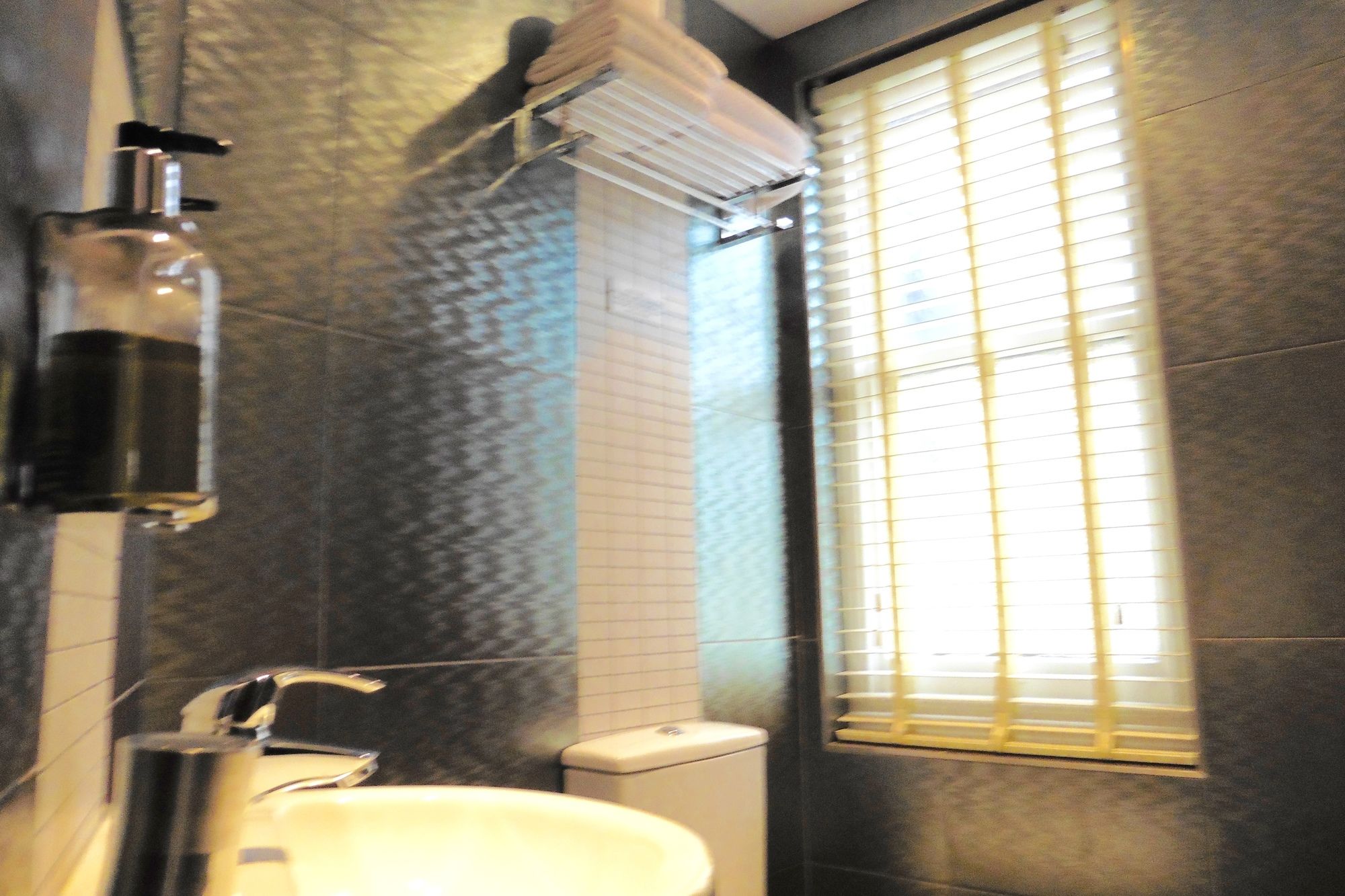 Фото Brighton Inn Boutique Guest Accommodation