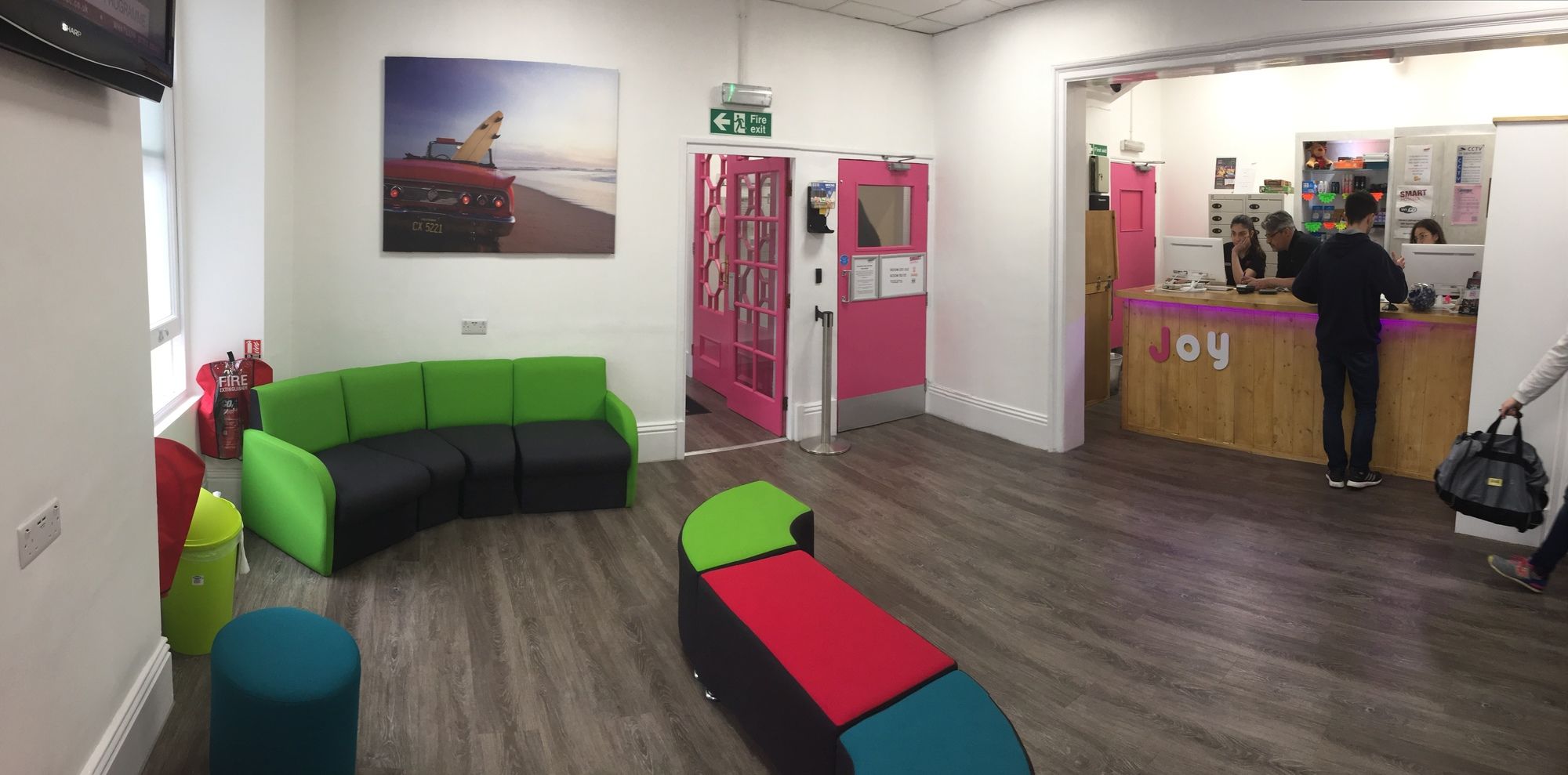 Фото Smart Russell Square Hostel