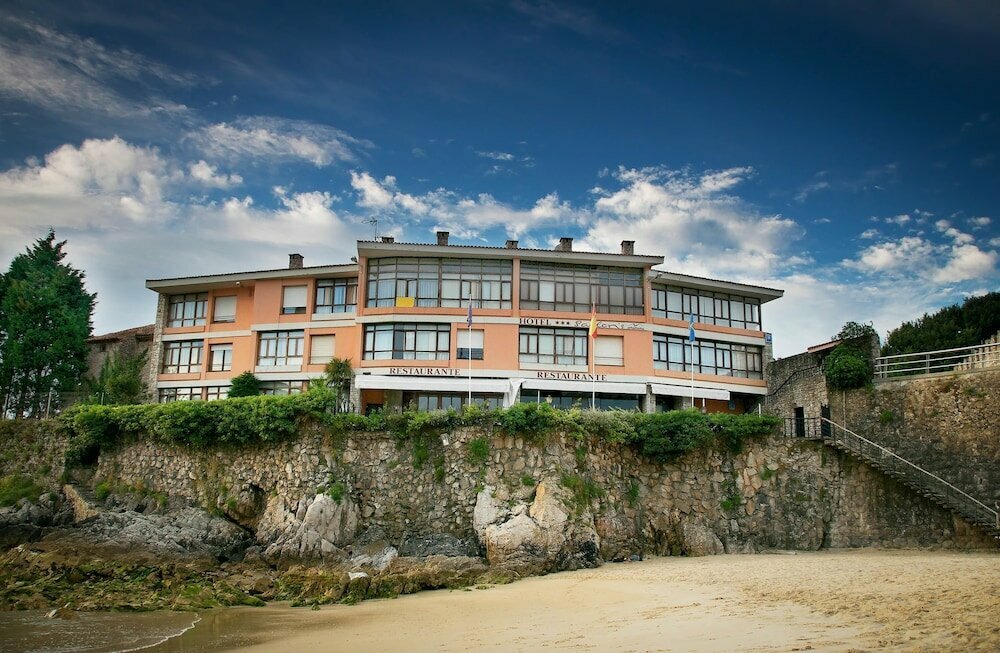 Hotel Sablon's, Llanes, photo
