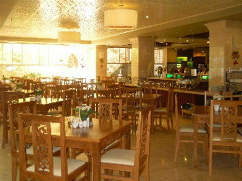 Фото Au Lac Charner Hotel