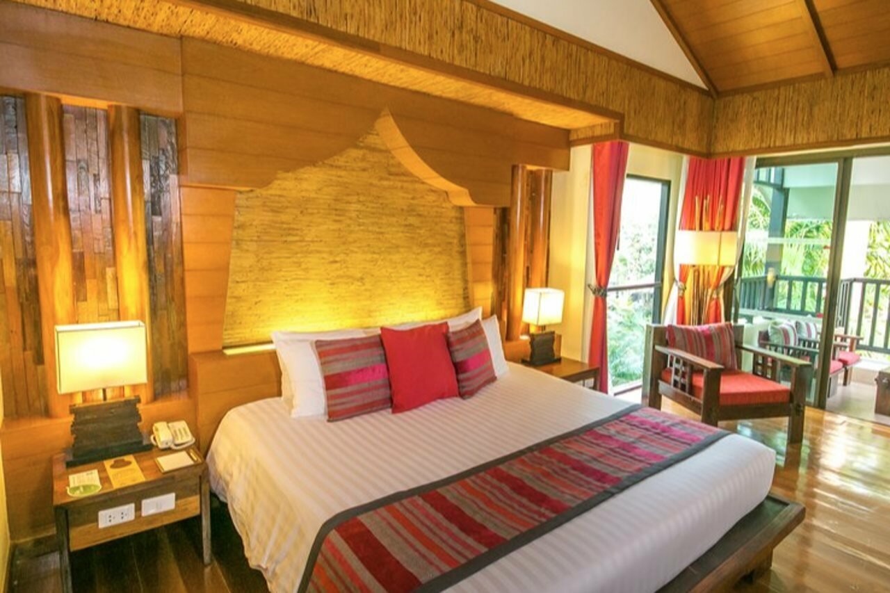 Фото Centara Koh Chang Tropicana Resort