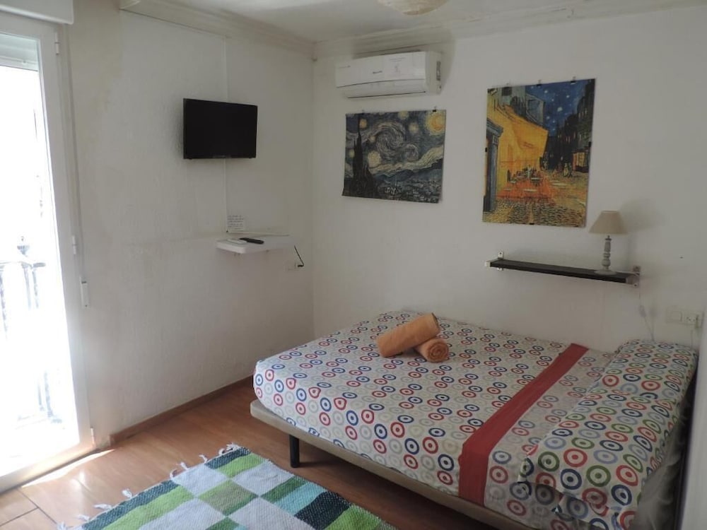 Фото Hostal El Cascabel - Hostel