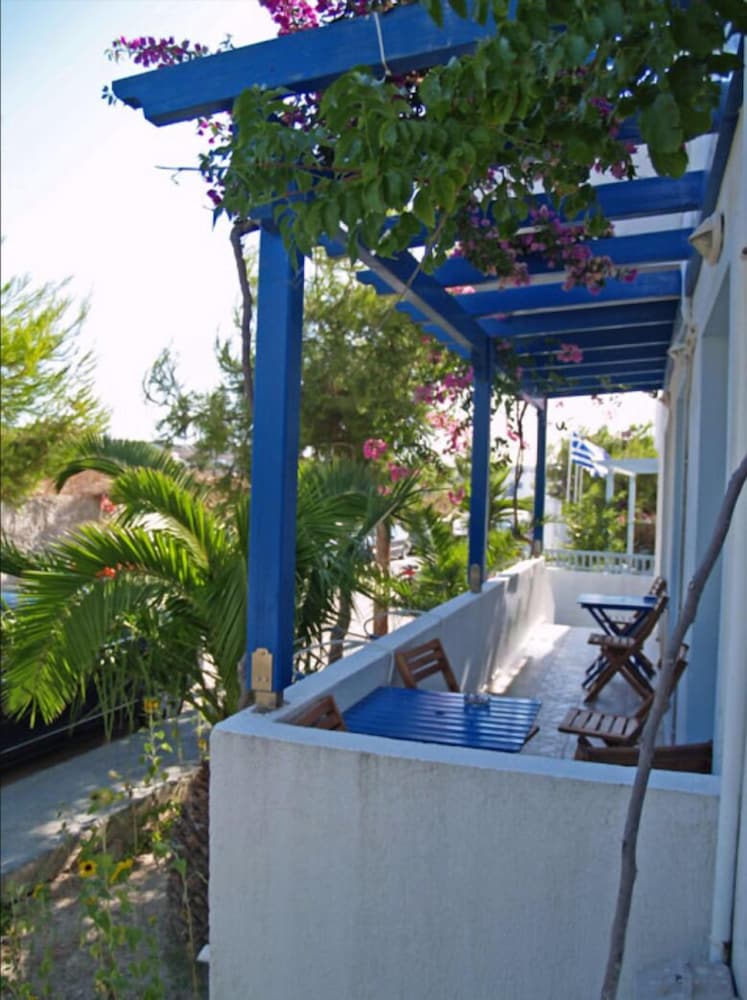 Фото Anna Zisimos Rooms