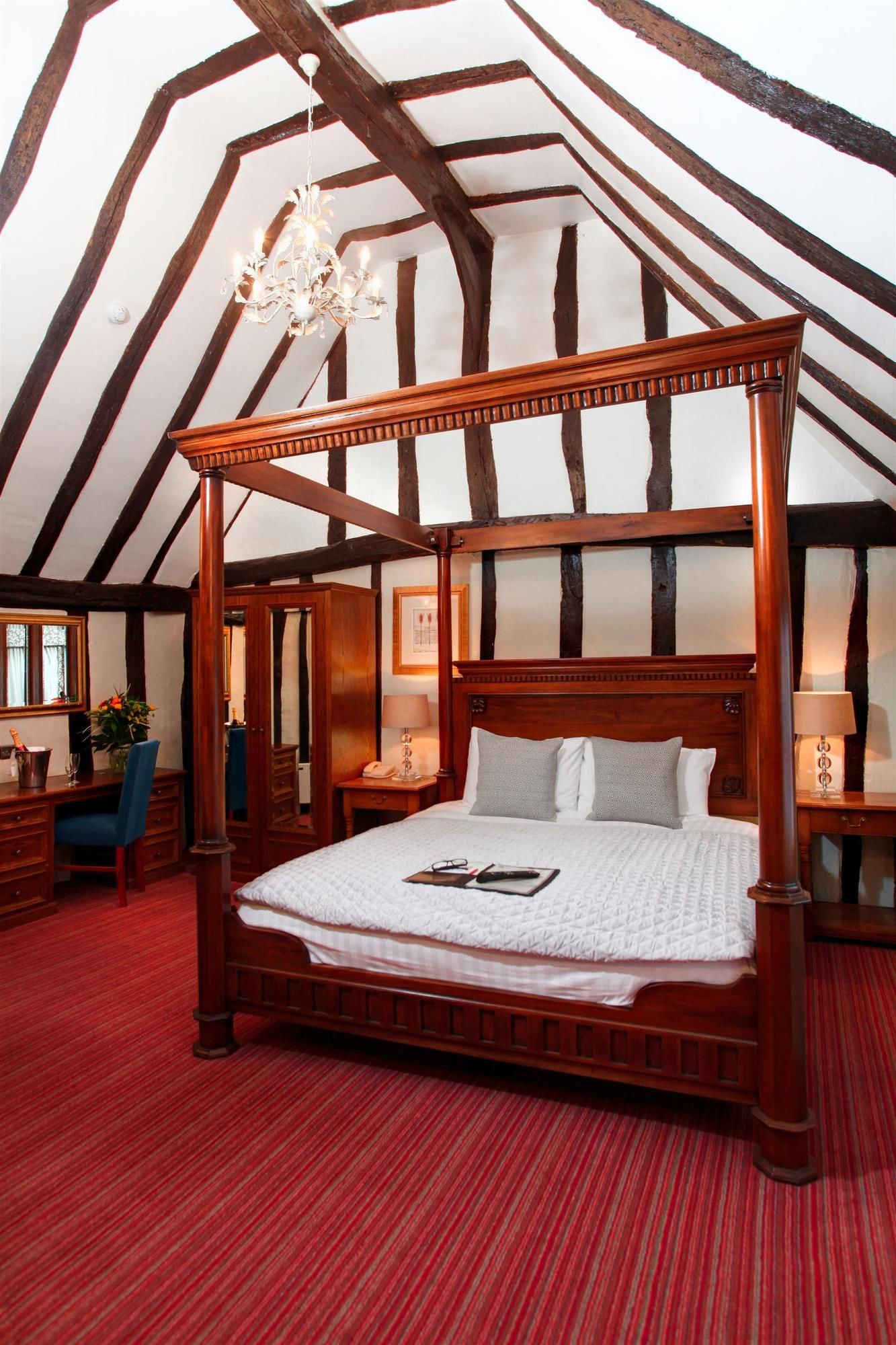 Фото Best Western The Rose & Crown Hotel