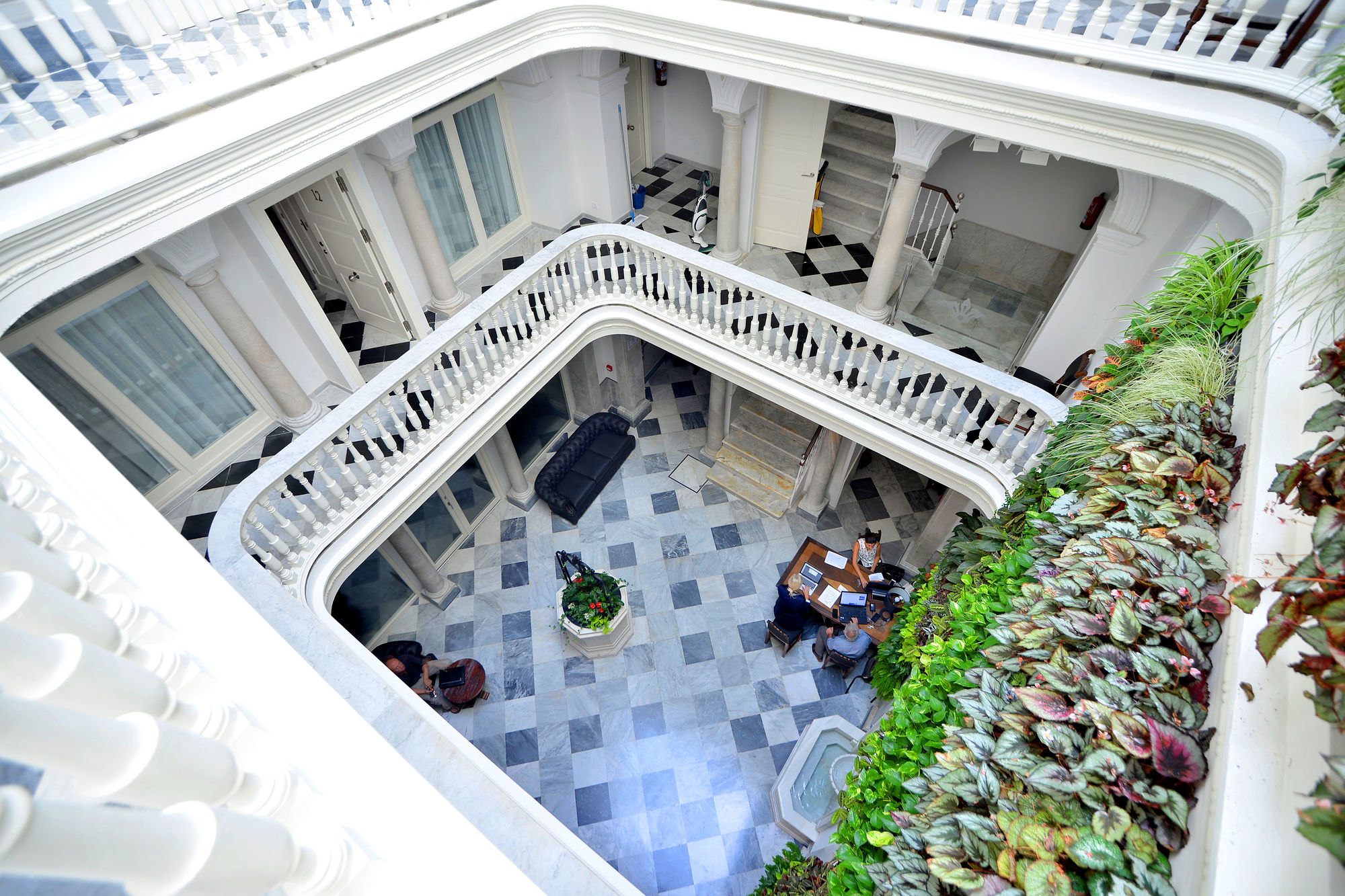 Фото отеля 4