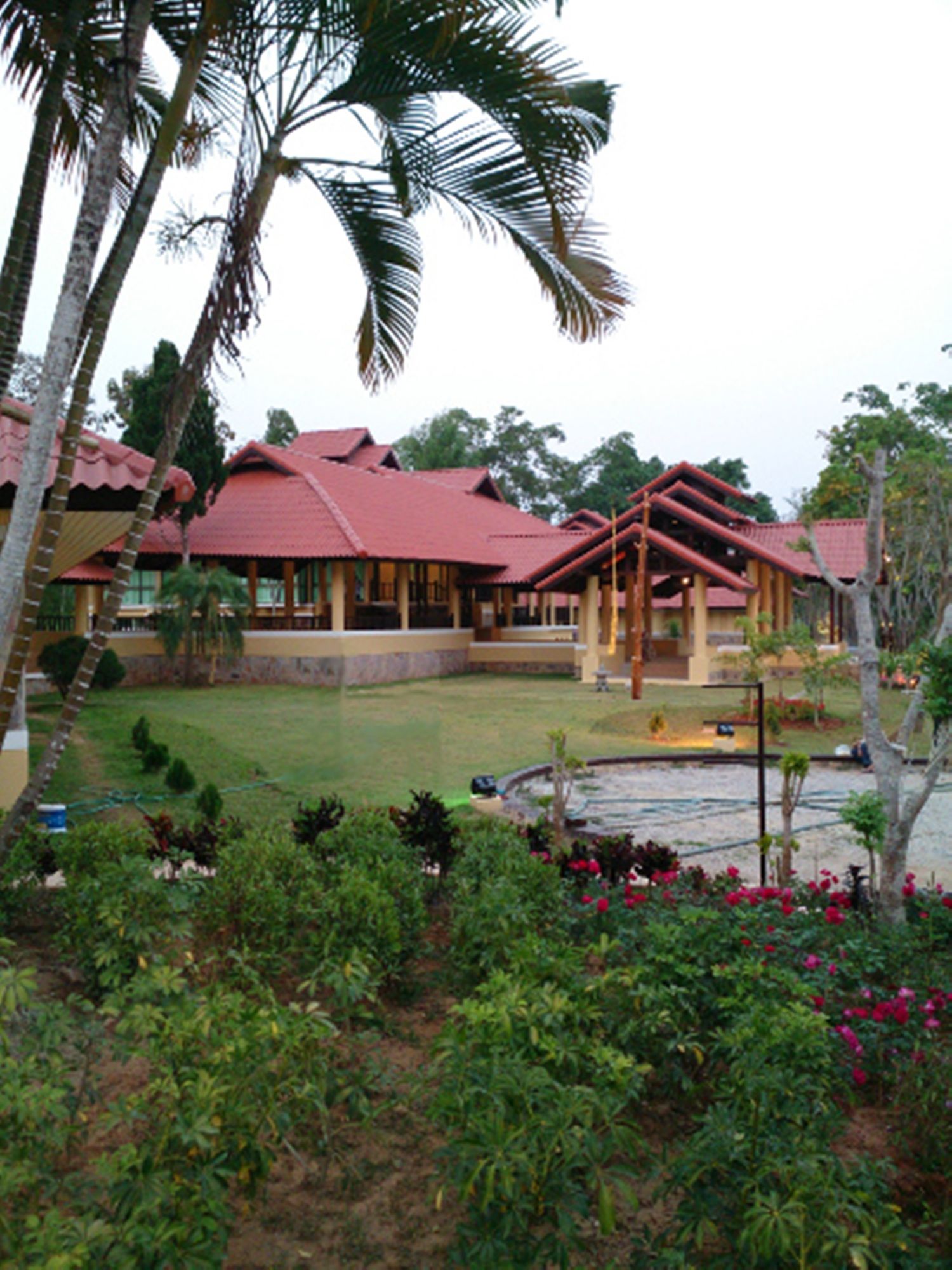 Фото Kaeo Fa Sai Resort