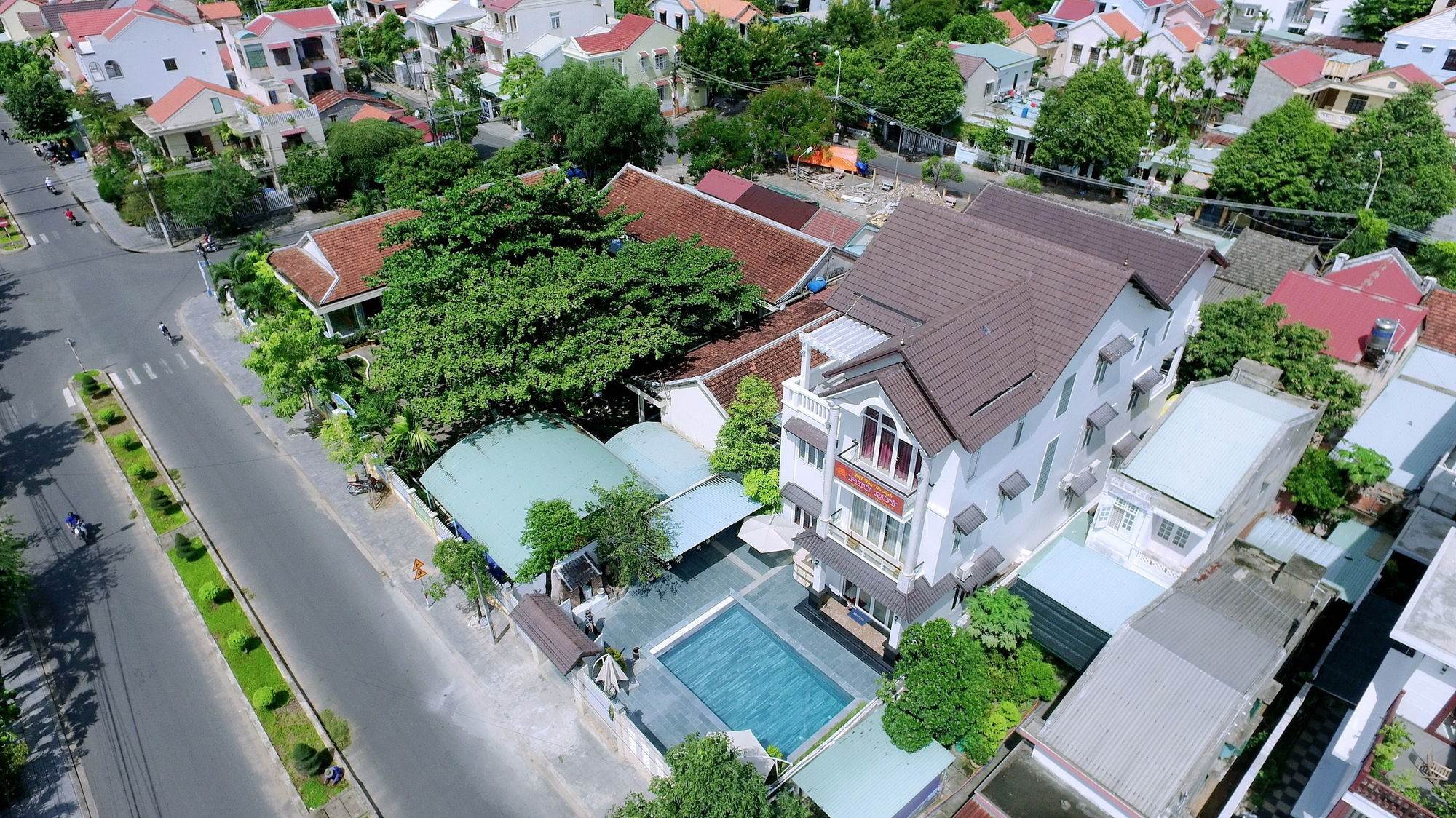 Фото Well-To-Do Villa