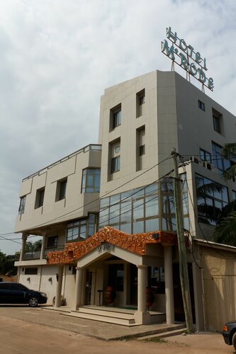 Гостиница Hotel M'Rode в Ломе