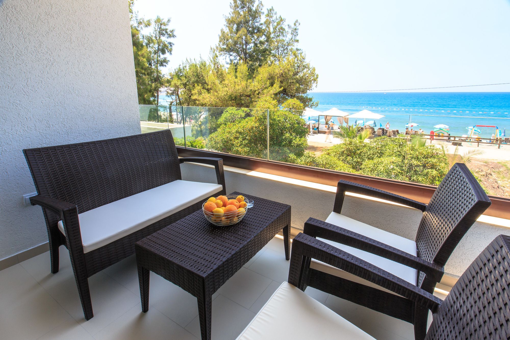 Фото Apartments Kuce Lekovica Beach & Restaurant